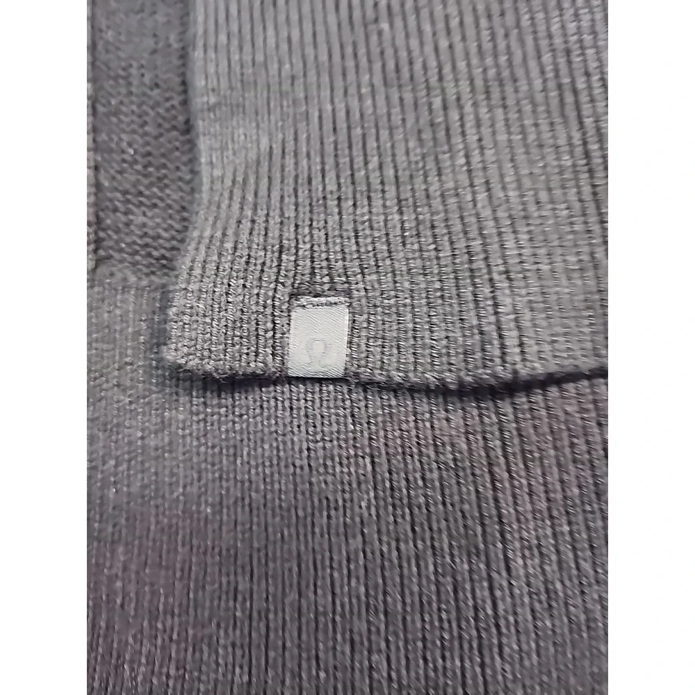 Lululemon M/L Black Opened Up Hooded Poncho Long Version LNC!